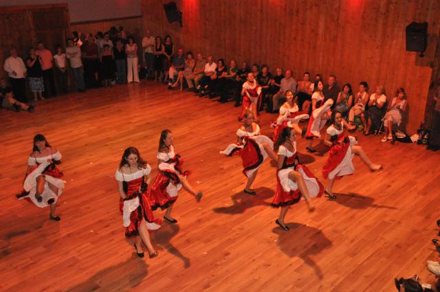 min 2010 10 10 station danse 291